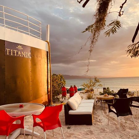 Bluemare Ecohotel Frente A La Playa Ensendada Punta Rucia Exterior foto